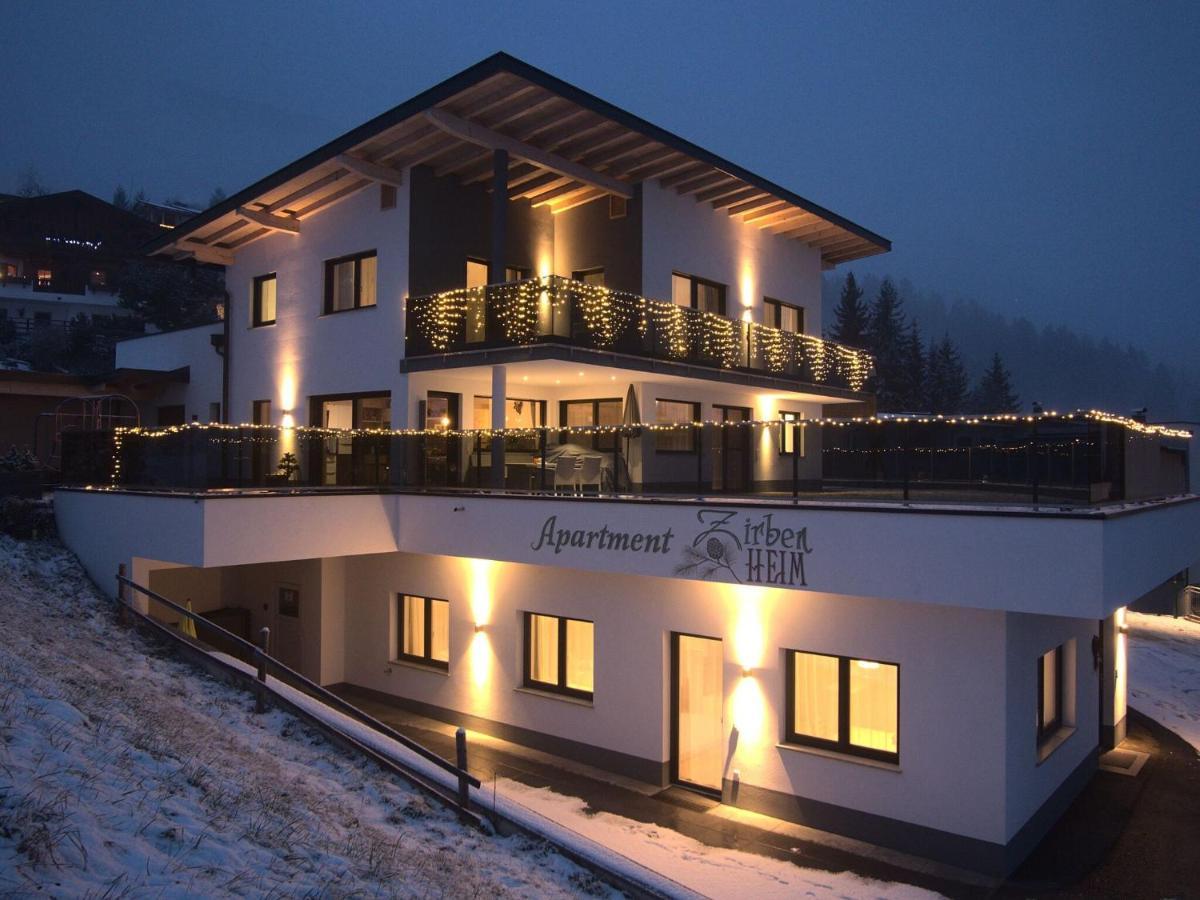 Top Holiday Flat In Fuegen Near The Ski Area Zewnętrze zdjęcie